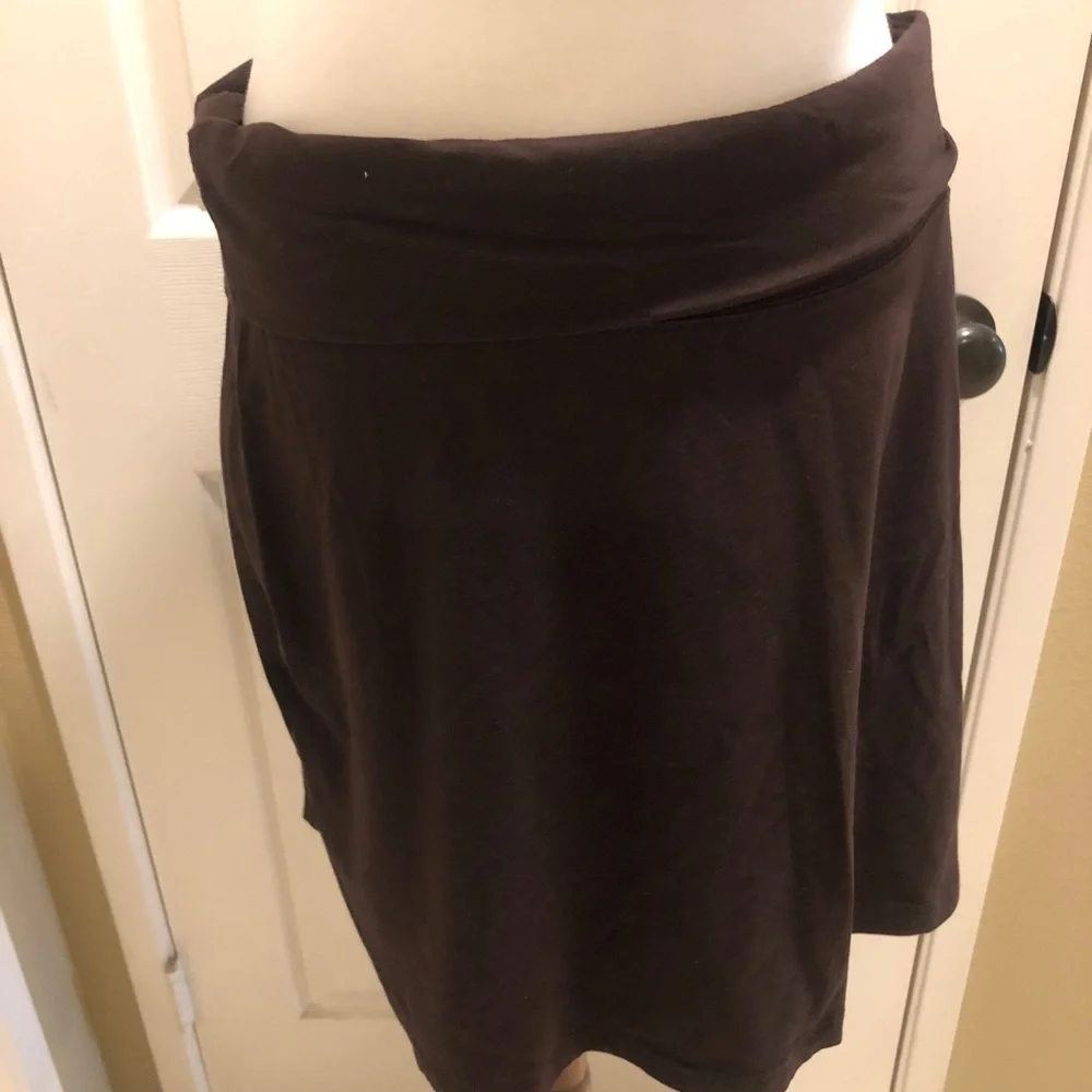 Merona chocolate brown skirt in EUC
